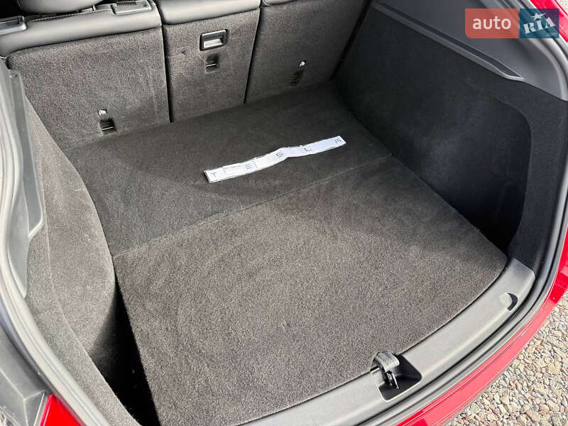 Позашляховик / Кросовер Tesla Model Y 2023 в Стрию