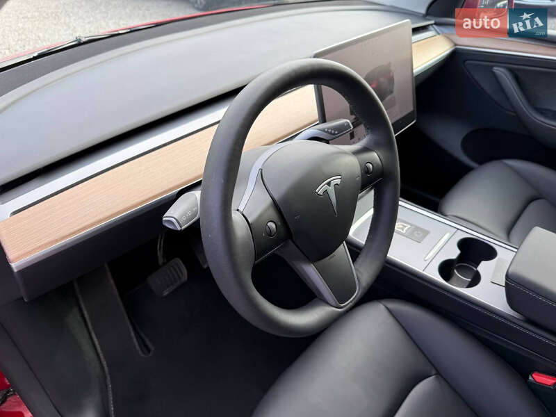 Позашляховик / Кросовер Tesla Model Y 2023 в Стрию