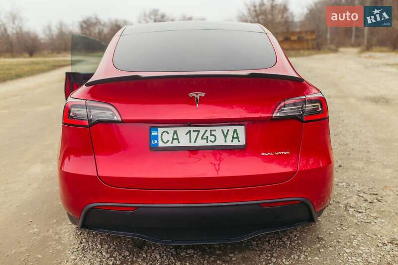 Внедорожник / Кроссовер Tesla Model Y 2020 в Умани