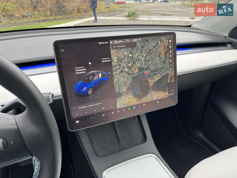 Внедорожник / Кроссовер Tesla Model Y 2022 в Дрогобыче