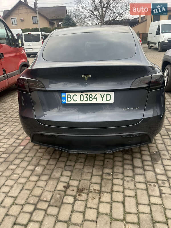 Позашляховик / Кросовер Tesla Model Y 2022 в Львові фото 6 Позашляховик / Кросовер Tesla Model Y 2022 в Львові