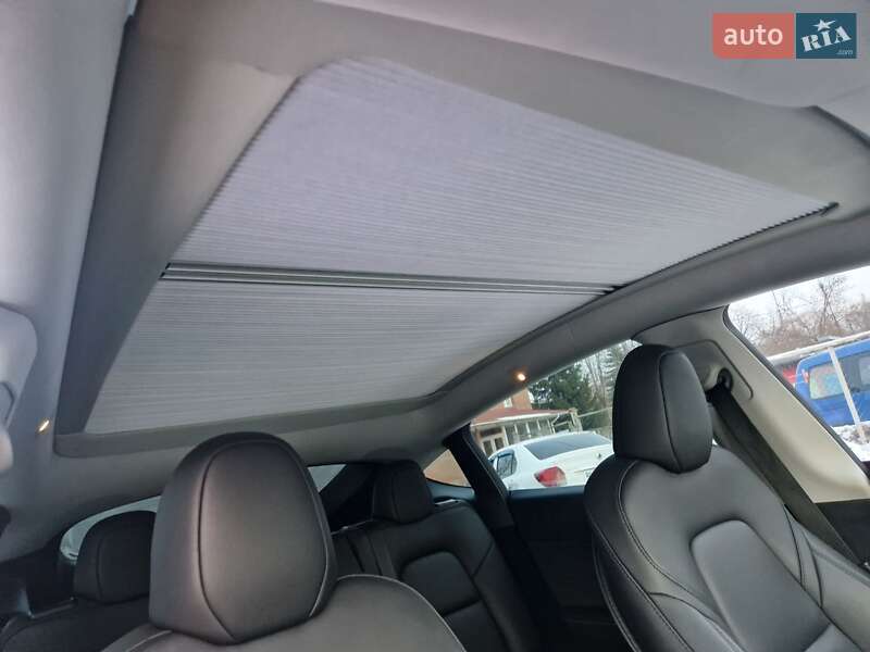 Позашляховик / Кросовер Tesla Model Y 2023 в Тернополі