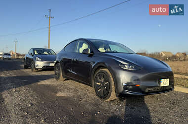 Внедорожник / Кроссовер Tesla Model Y 2023 в Днепре