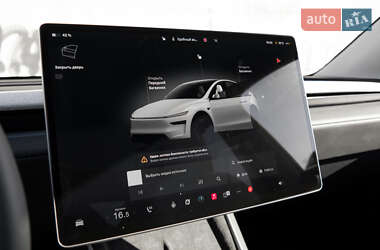 Внедорожник / Кроссовер Tesla Model Y 2026 в Львове