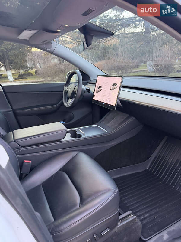 Позашляховик / Кросовер Tesla Model Y 2021 в Одесі
