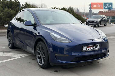 Внедорожник / Кроссовер Tesla Model Y 2024 в Киеве