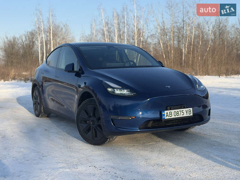 Tesla Model Y 2024 Tesla Model Y 2024