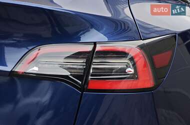 Позашляховик / Кросовер Tesla Model Y 2020 в Харкові фото 12 Позашляховик / Кросовер Tesla Model Y 2020 в Харкові