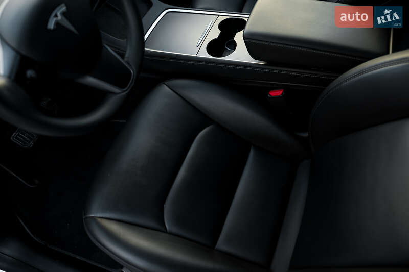 Позашляховик / Кросовер Tesla Model Y 2023 в Житомирі фото 97 Позашляховик / Кросовер Tesla Model Y 2023 в Житомирі
