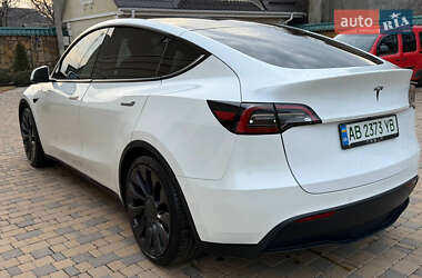 Внедорожник / Кроссовер Tesla Model Y 2021 в Могилев-Подольске