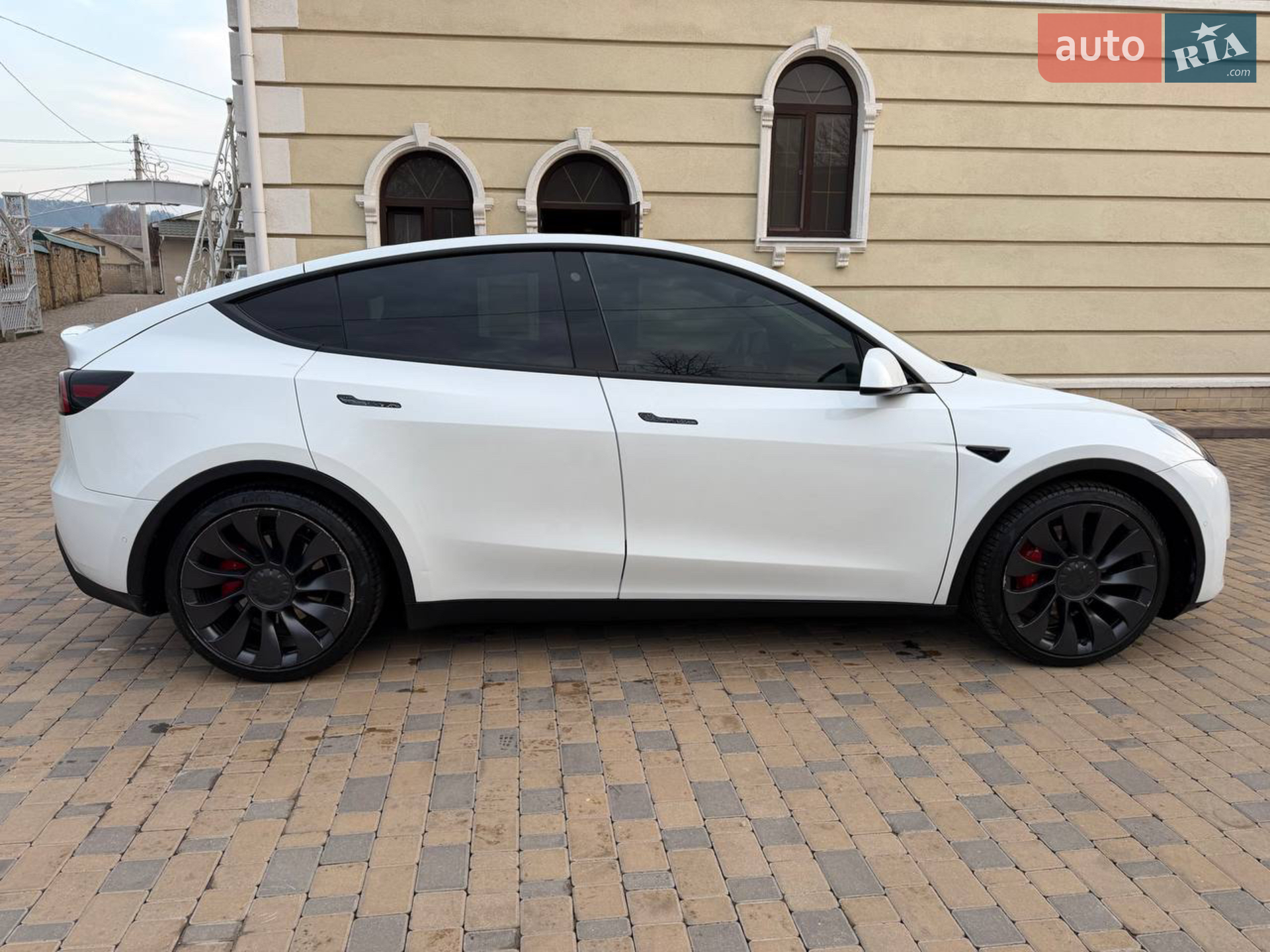 2021 Tesla Model Y - мініатюра 3