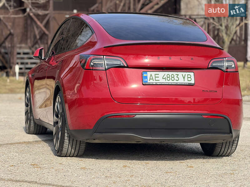 Позашляховик / Кросовер Tesla Model Y 2023 в Дніпрі фото 5 Позашляховик / Кросовер Tesla Model Y 2023 в Дніпрі