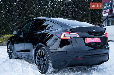 Внедорожник / Кроссовер Tesla Model Y 2023 в Киеве