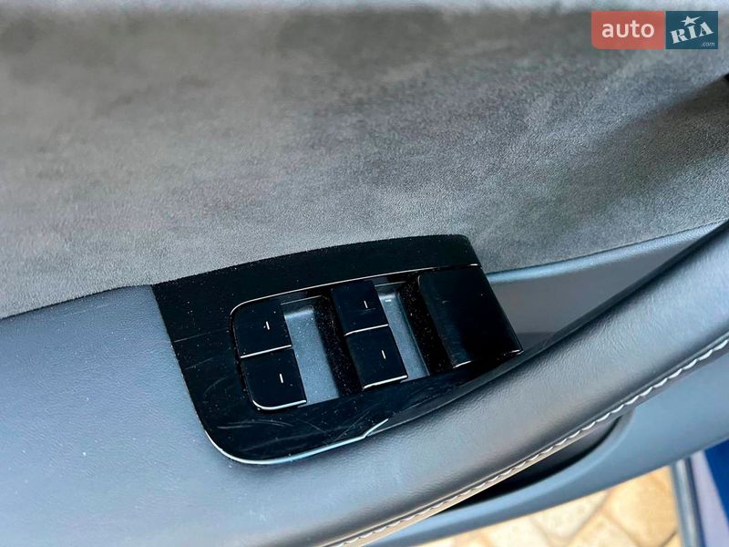 Внедорожник / Кроссовер Tesla Model Y 2020 в Львове