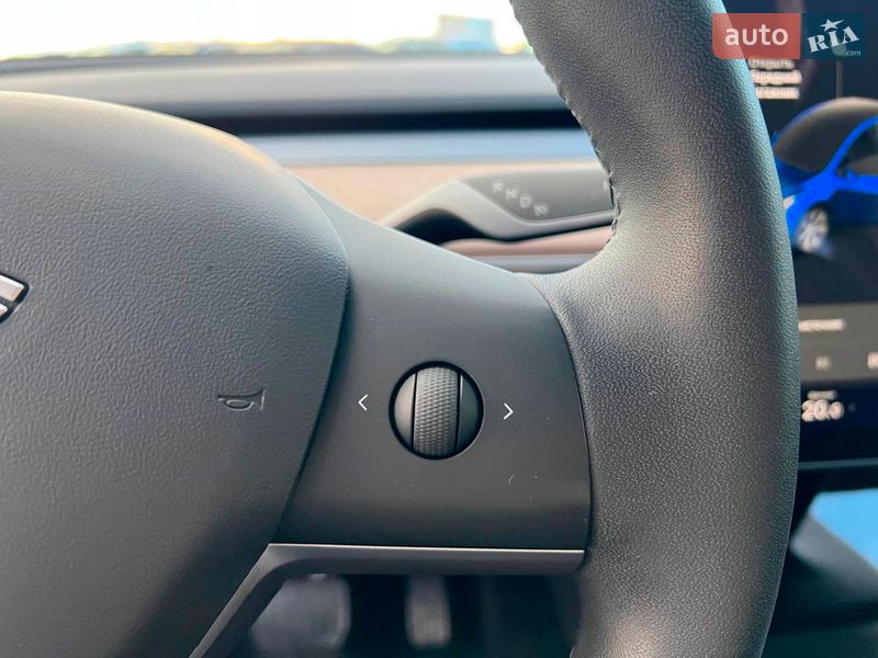 Внедорожник / Кроссовер Tesla Model Y 2020 в Львове