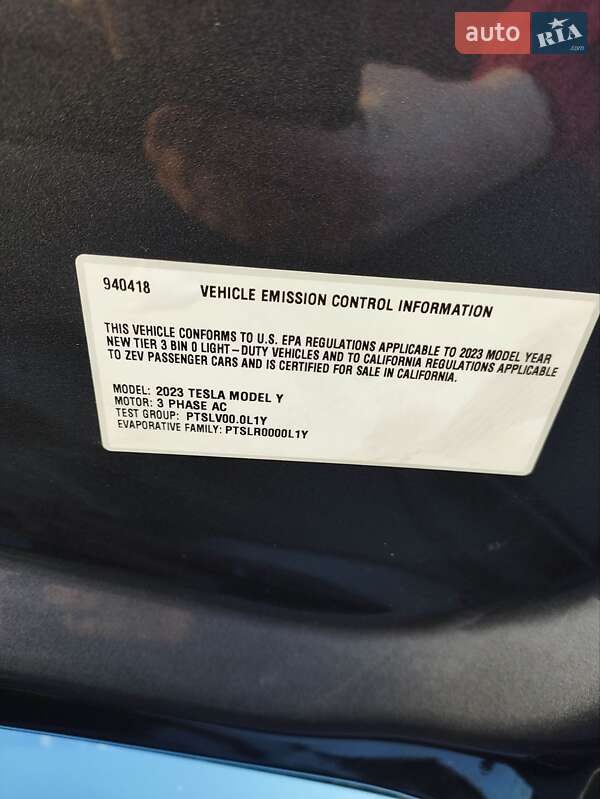 Внедорожник / Кроссовер Tesla Model Y 2023 в Борисполе