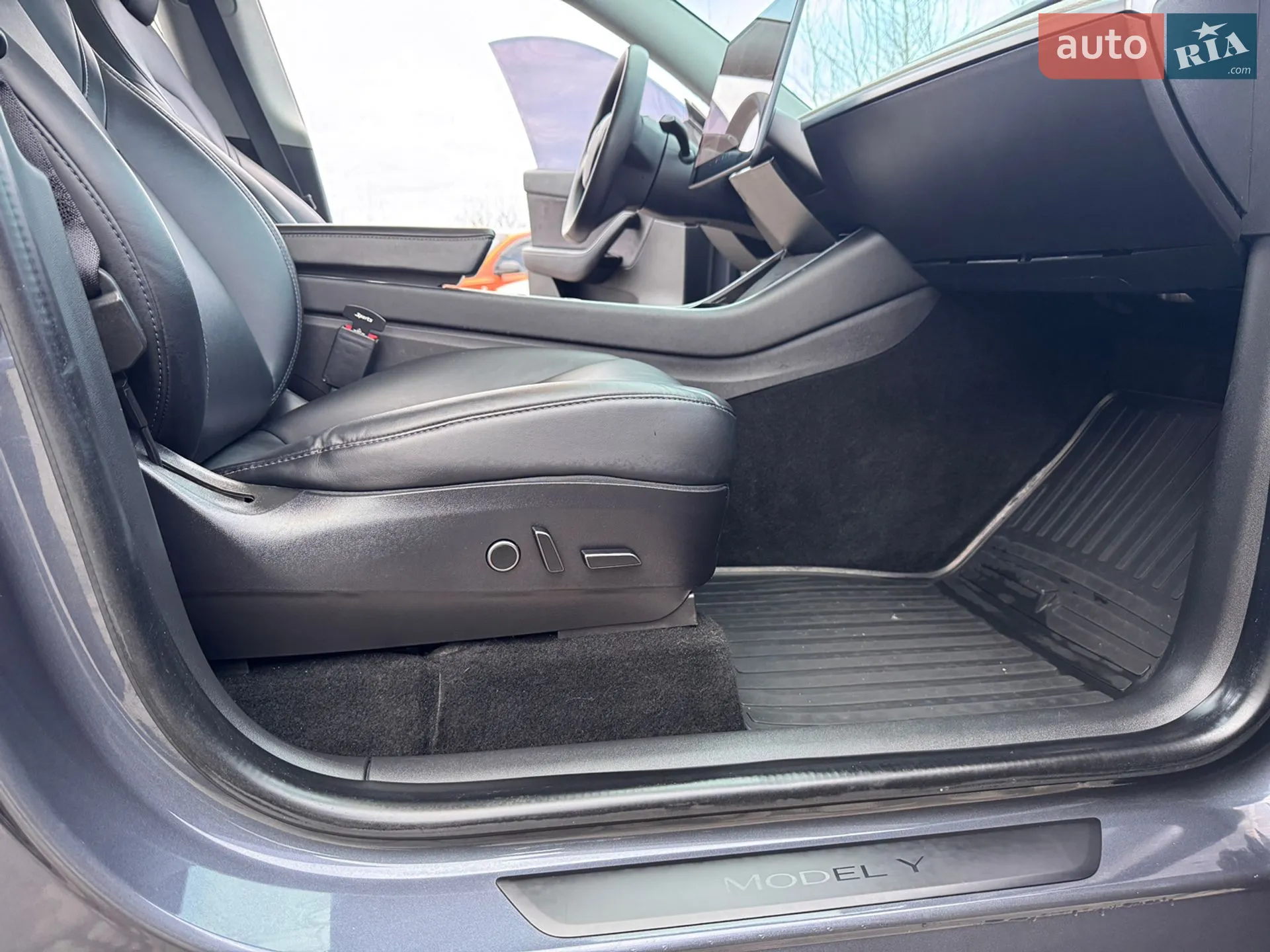 2020 Tesla Model Y - мініатюра 45