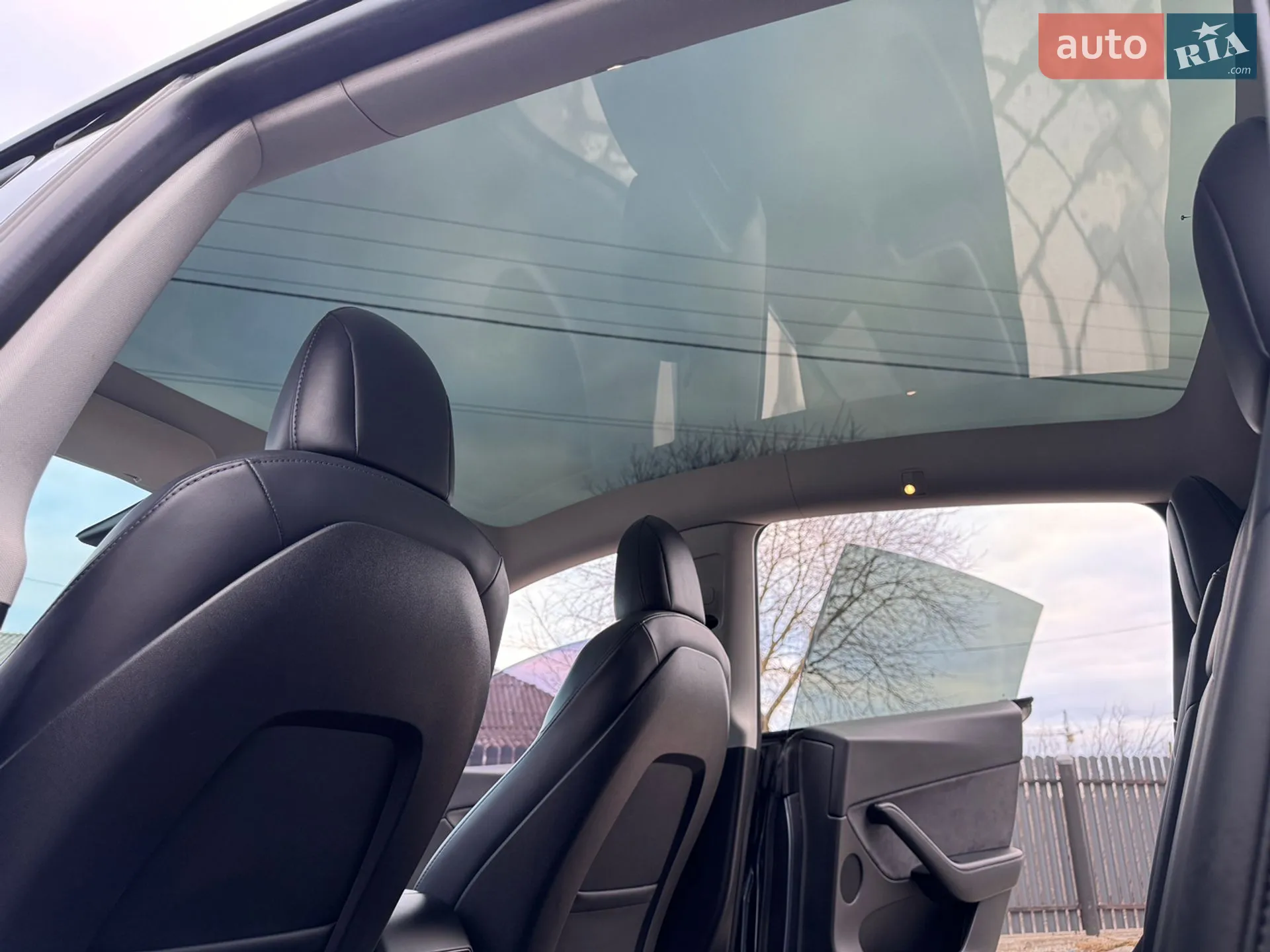 2020 Tesla Model Y - мініатюра 51