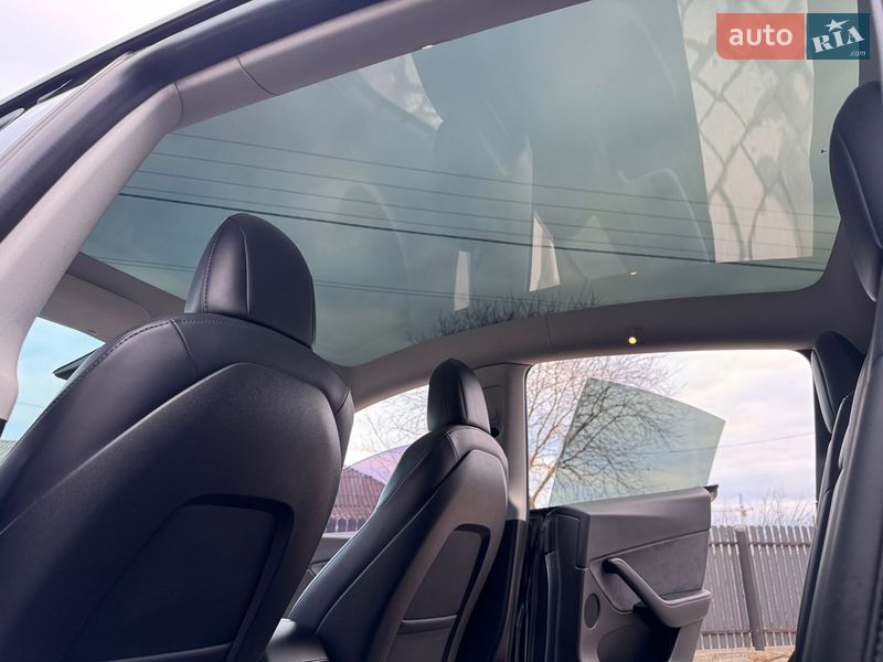 Внедорожник / Кроссовер Tesla Model Y 2020 в Ивано-Франковске