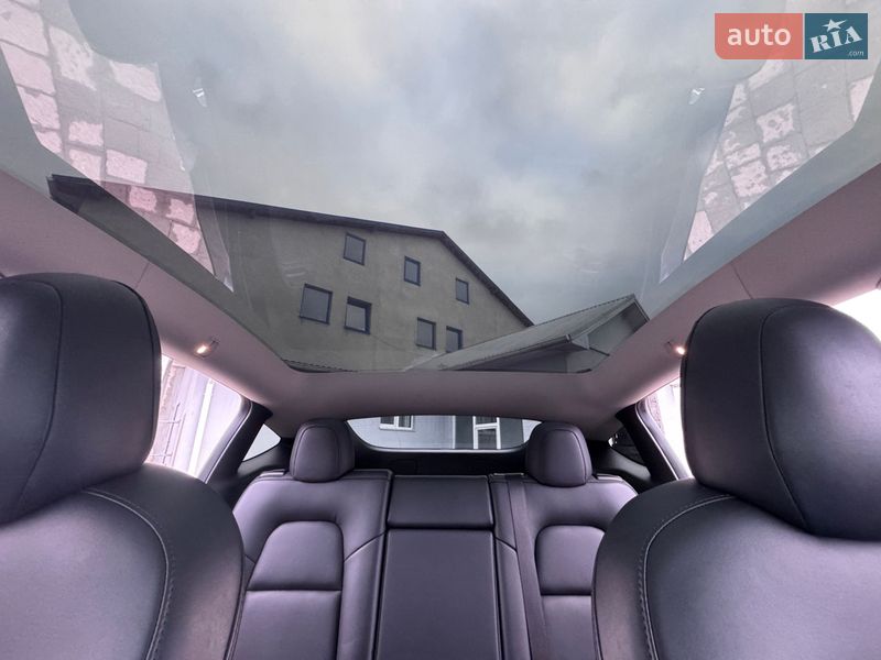 Внедорожник / Кроссовер Tesla Model Y 2020 в Ивано-Франковске