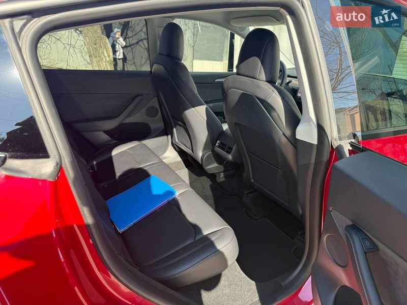 Позашляховик / Кросовер Tesla Model Y 2023 в Одесі