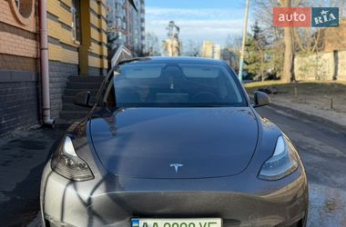 Внедорожник / Кроссовер Tesla Model Y 2023 в Ирпене