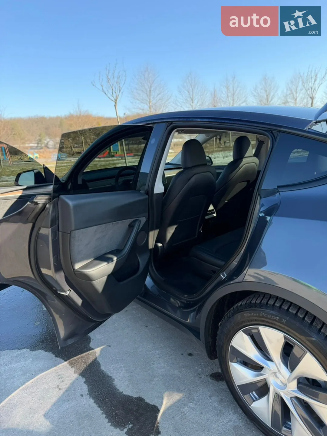 2023 Tesla Model Y - мініатюра 8