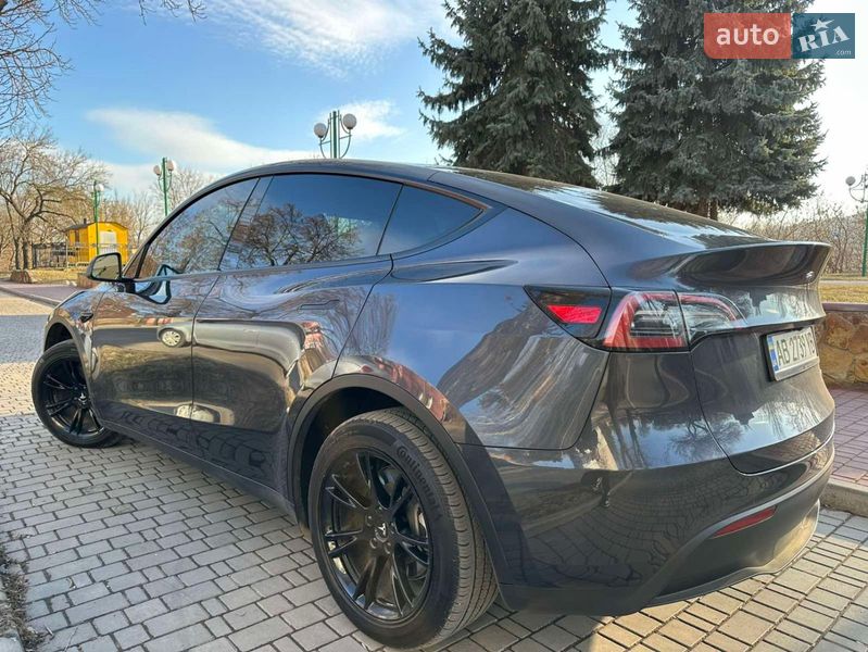 Позашляховик / Кросовер Tesla Model Y 2024 в Вінниці