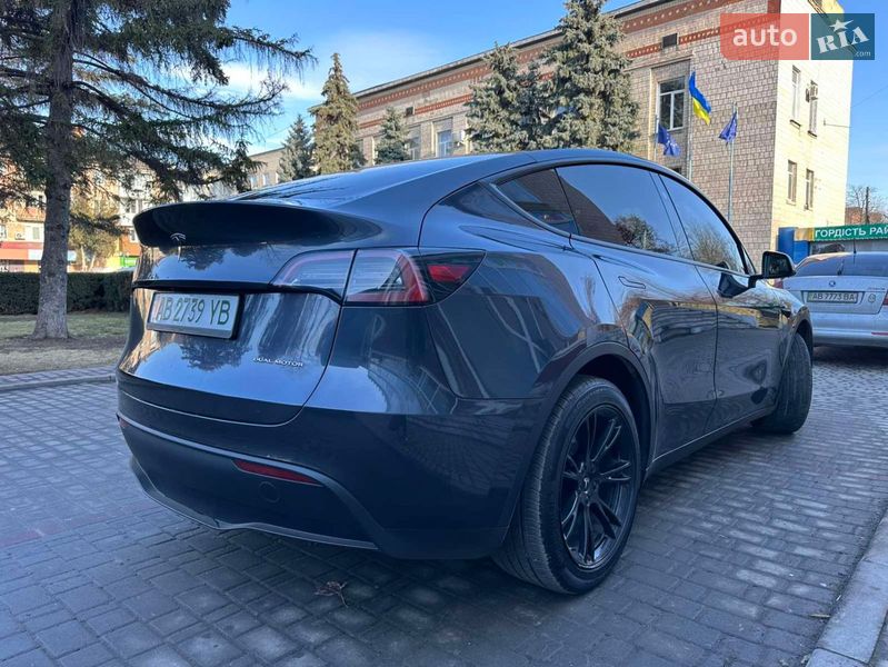 Позашляховик / Кросовер Tesla Model Y 2024 в Вінниці