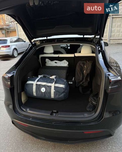 Внедорожник / Кроссовер Tesla Model Y 2021 в Киеве фото 15 Внедорожник / Кроссовер Tesla Model Y 2021 в Киеве