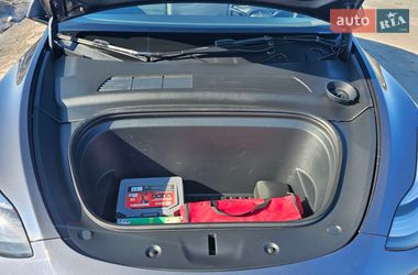 Позашляховик / Кросовер Tesla Model Y 2021 в Тернополі
