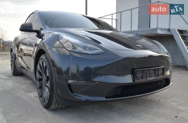 Внедорожник / Кроссовер Tesla Model Y 2024 в Трускавце