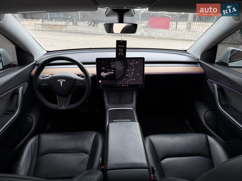 Внедорожник / Кроссовер Tesla Model Y 2021 в Запорожье