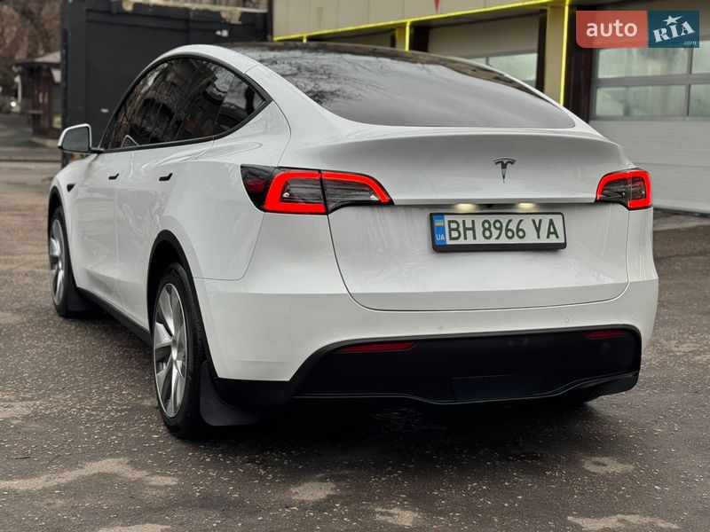 Внедорожник / Кроссовер Tesla Model Y 2022 в Одессе