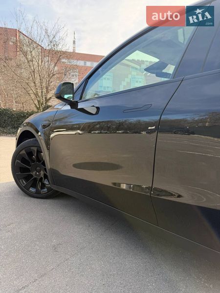 Позашляховик / Кросовер Tesla Model Y 2023 в Одесі