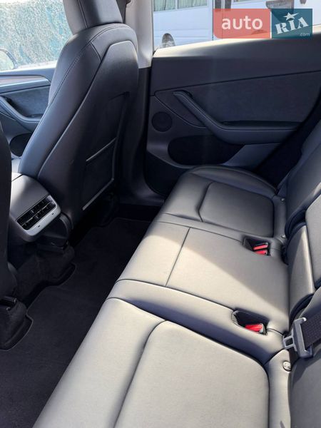 Позашляховик / Кросовер Tesla Model Y 2023 в Одесі