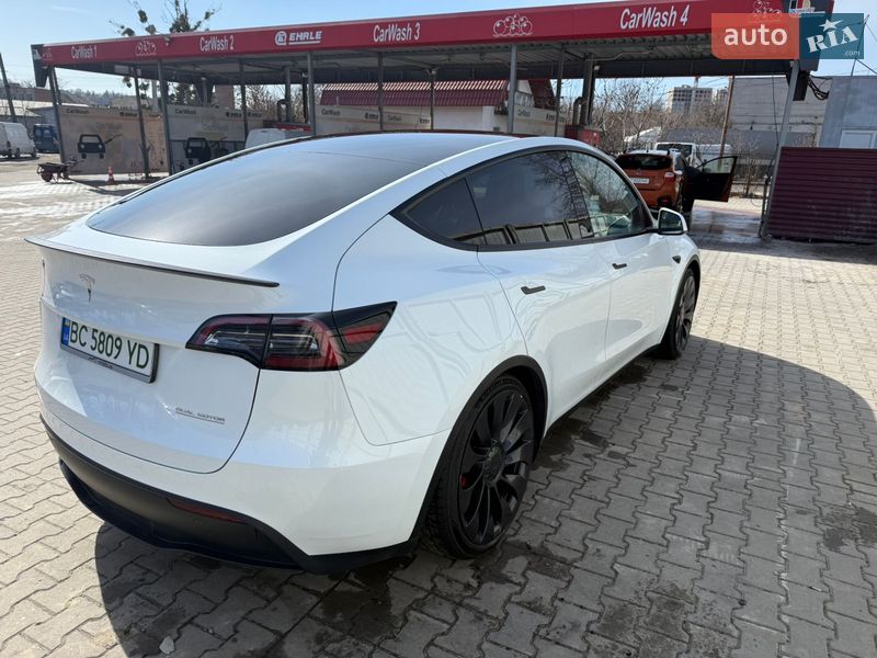 Позашляховик / Кросовер Tesla Model Y 2023 в Жовкві фото 9 Позашляховик / Кросовер Tesla Model Y 2023 в Жовкві