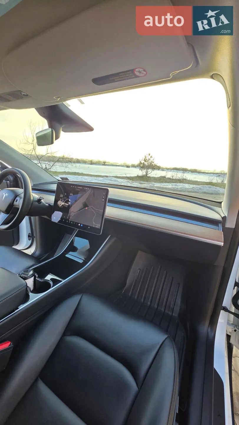 2020 Tesla Model Y - мініатюра 12