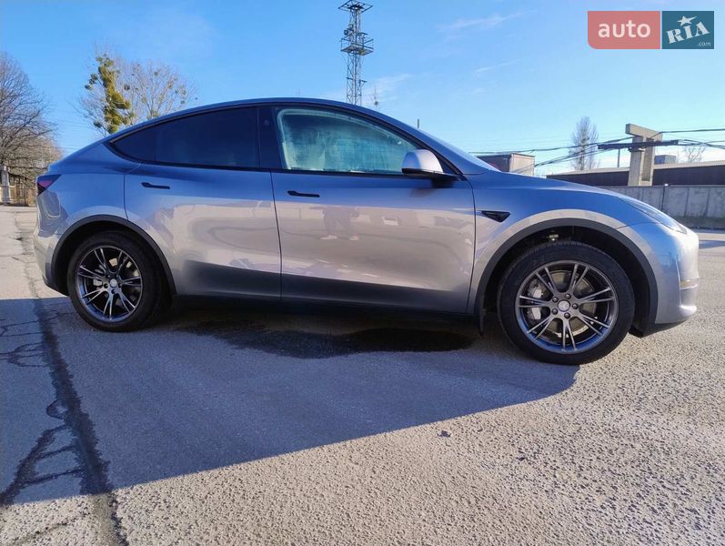 Внедорожник / Кроссовер Tesla Model Y 2024 в Житомире фото 10 Внедорожник / Кроссовер Tesla Model Y 2024 в Житомире