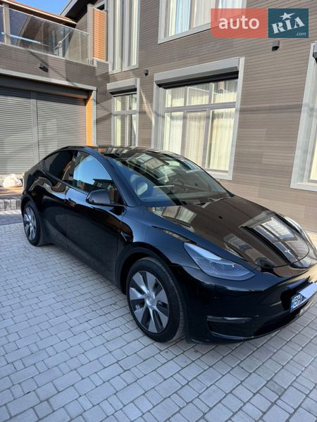 Позашляховик / Кросовер Tesla Model Y 2023 в Одесі