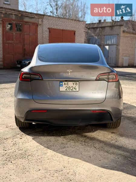 Позашляховик / Кросовер Tesla Model Y 2024 в Дніпрі