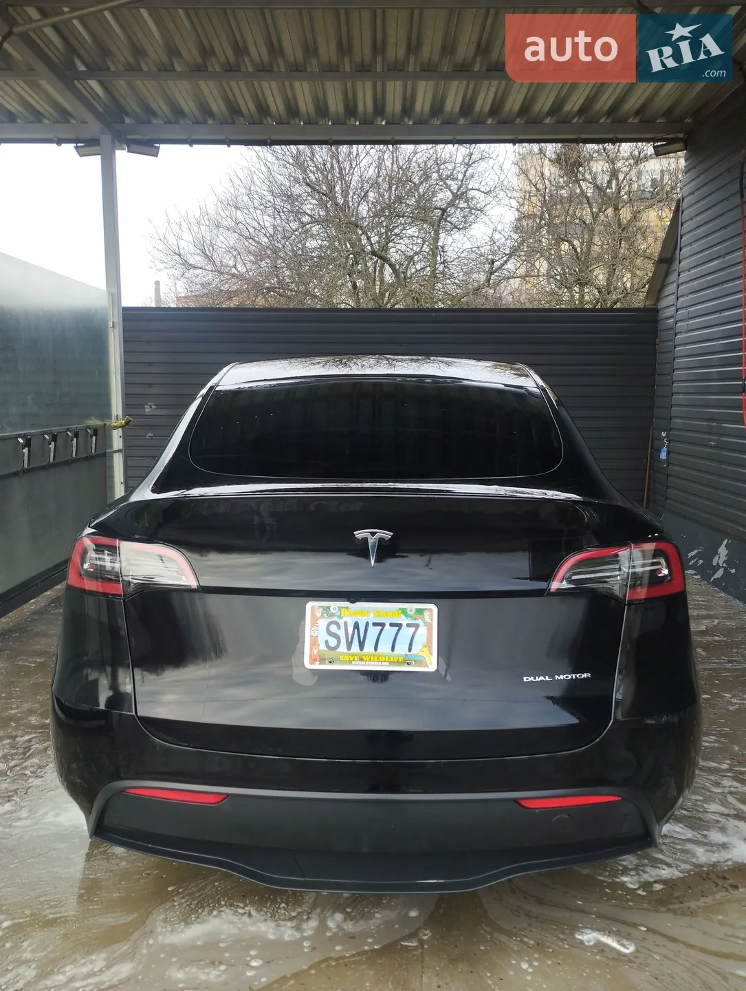 2023 Tesla Model Y - мініатюра 3