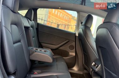 Позашляховик / Кросовер Tesla Model Y 2024 в Львові