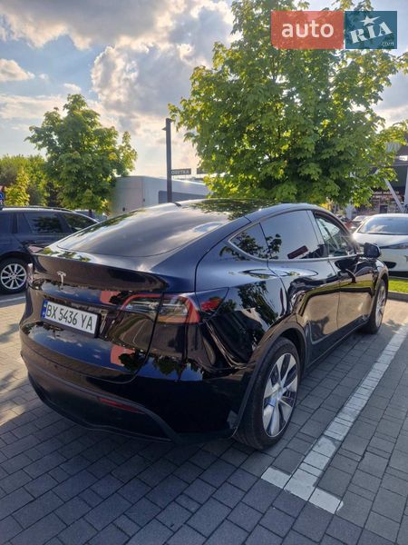 Позашляховик / Кросовер Tesla Model Y 2023 в Хмельницькому