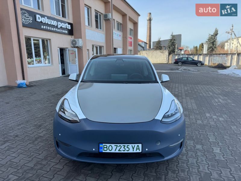 Внедорожник / Кроссовер Tesla Model Y 2020 в Луцке