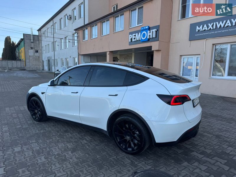 Внедорожник / Кроссовер Tesla Model Y 2020 в Луцке