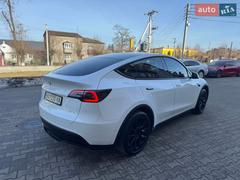 Внедорожник / Кроссовер Tesla Model Y 2020 в Луцке