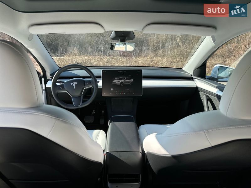 Позашляховик / Кросовер Tesla Model Y 2023 в Львові фото 19 Позашляховик / Кросовер Tesla Model Y 2023 в Львові