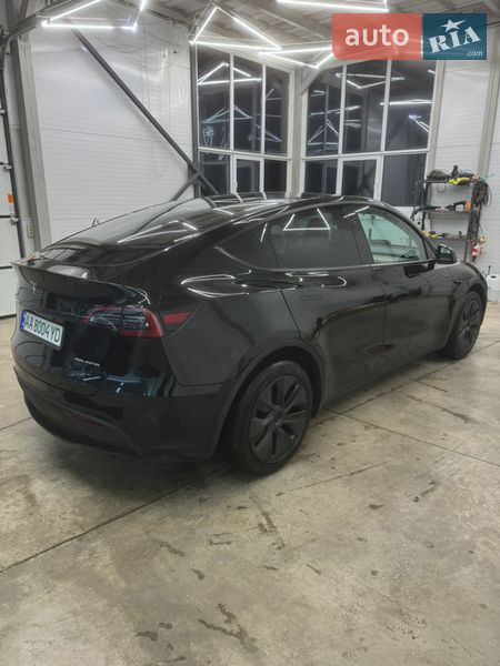 Внедорожник / Кроссовер Tesla Model Y 2025 в Киеве фото 5 Внедорожник / Кроссовер Tesla Model Y 2025 в Киеве