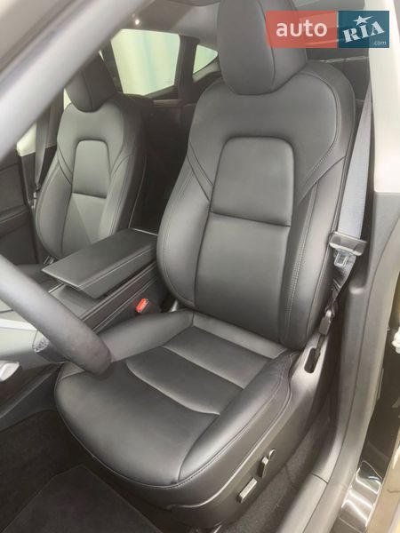 Внедорожник / Кроссовер Tesla Model Y 2025 в Киеве фото 10 Внедорожник / Кроссовер Tesla Model Y 2025 в Киеве